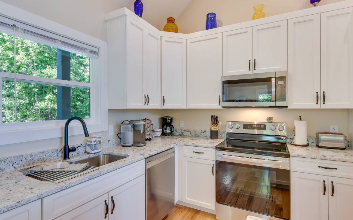 Photo of Kitchen in Hendersonville