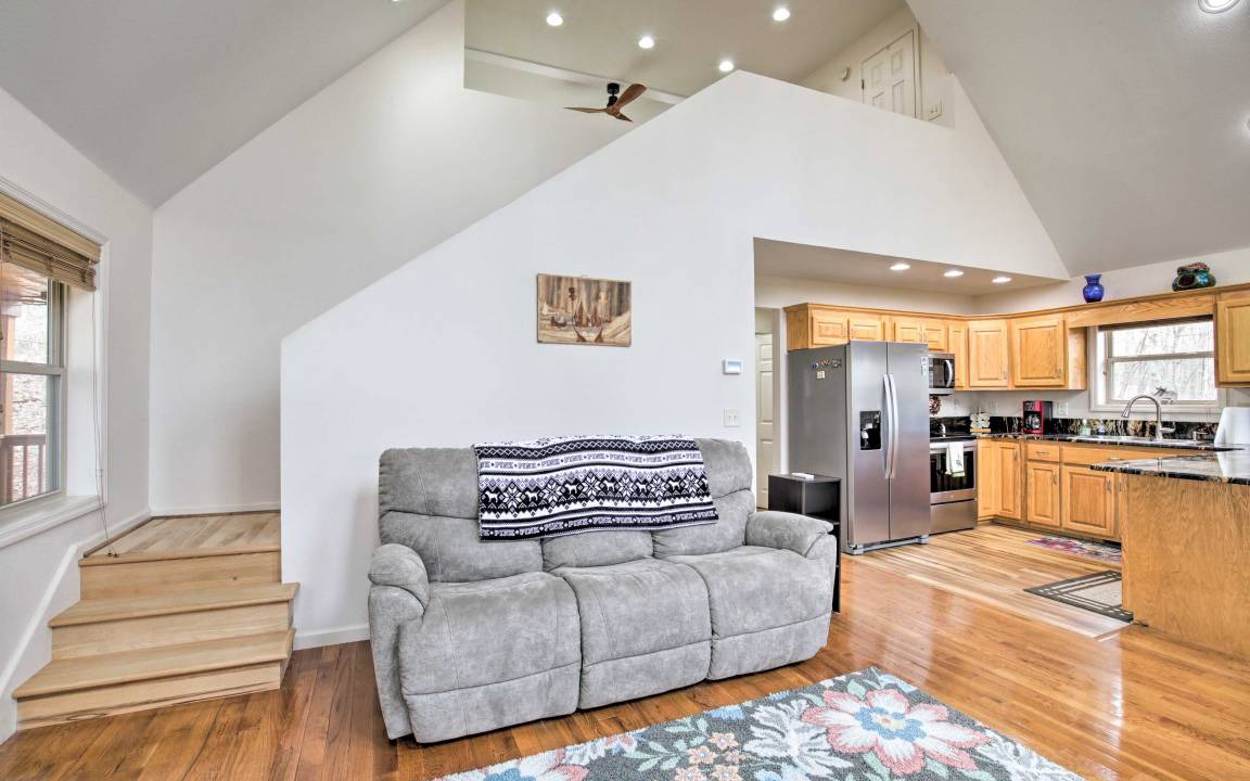 Photo of Livingroom in Hayesville