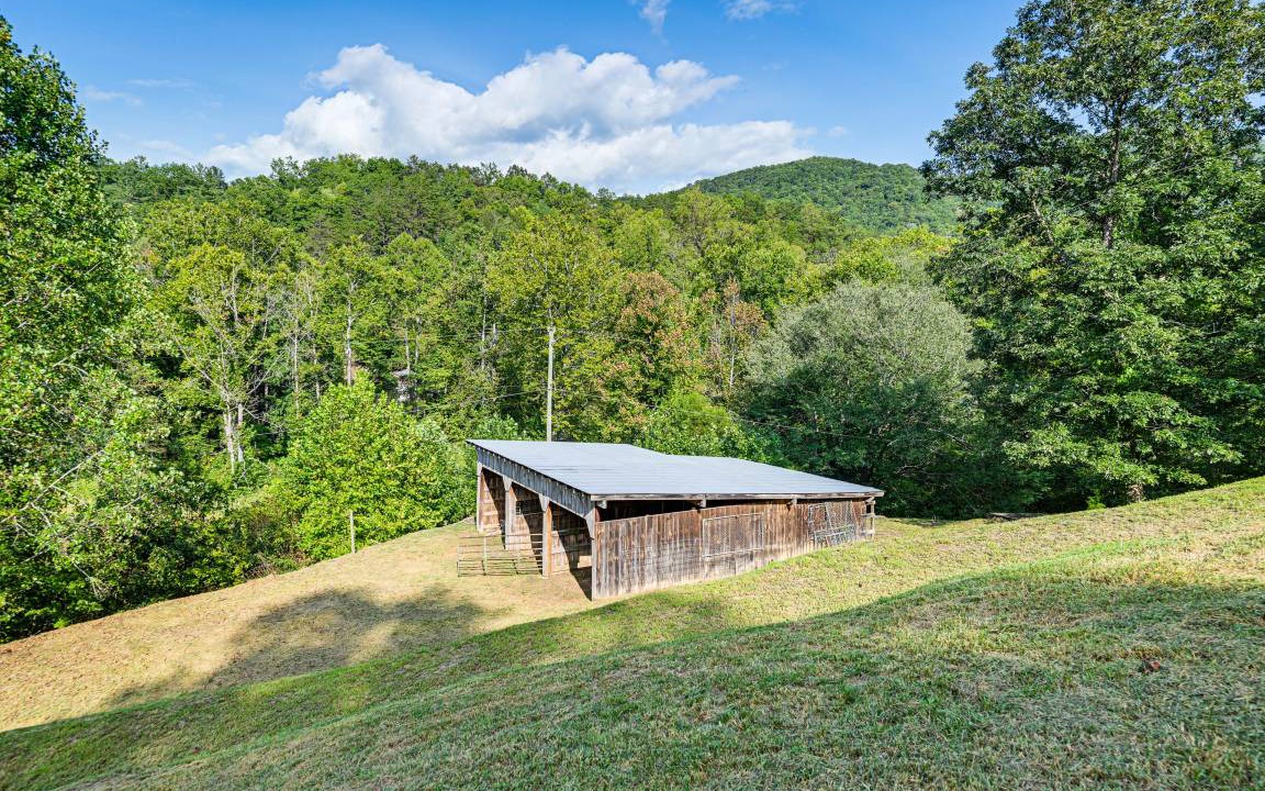 Photo of Others in Tuckasegee