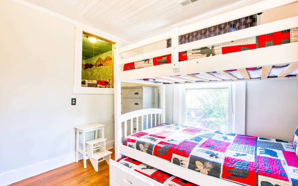 Photo of Bedroom in Montreat