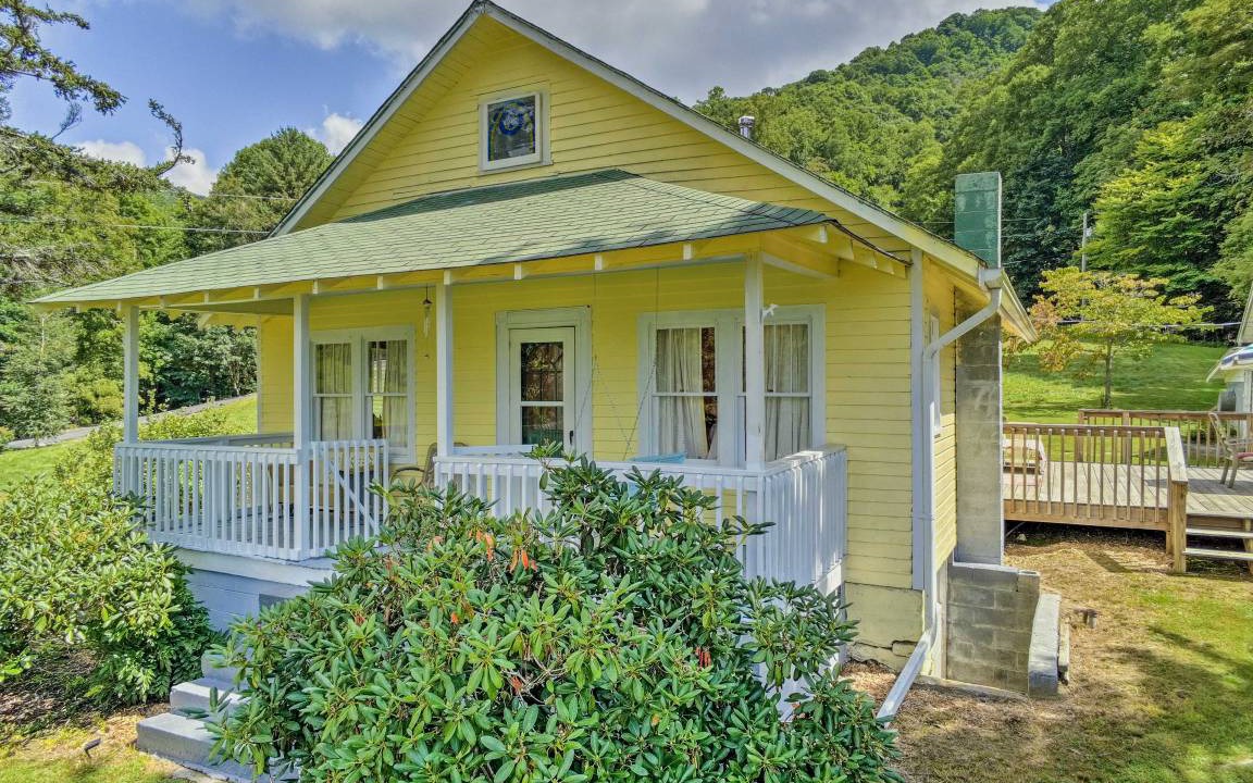 Photo of Others in Bakersville