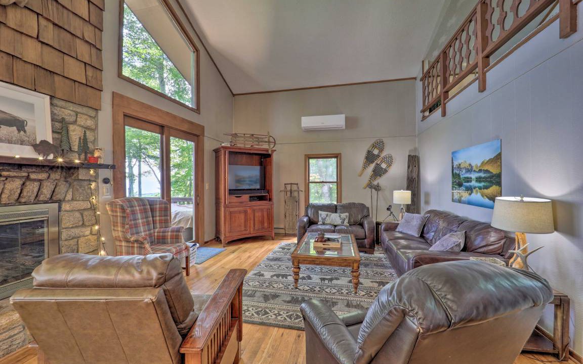 Photo of Others in Beech Mountain
