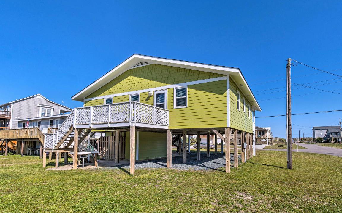 Photo of Buildings in Topsail Beach