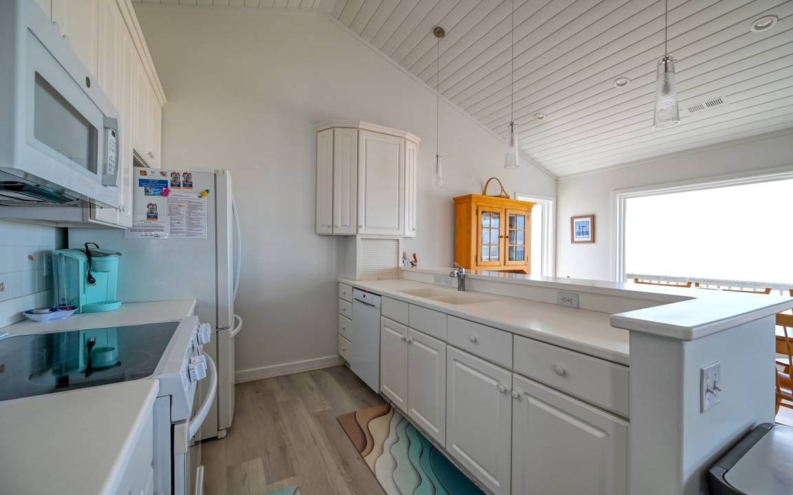 Photo of Kitchen in Village of Stump Sound