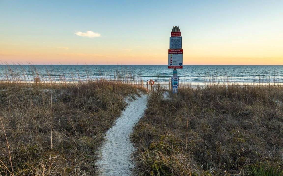 Photo of Others in Pine Knoll Shores