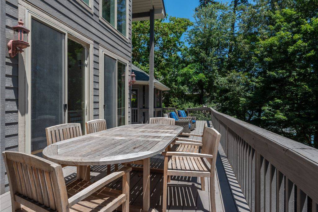 Photo of Patio Balcony in Lake Lure