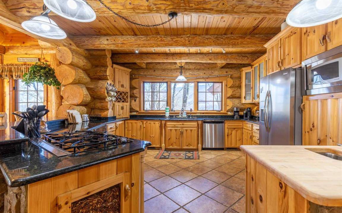 Photo of Kitchen in West Jefferson