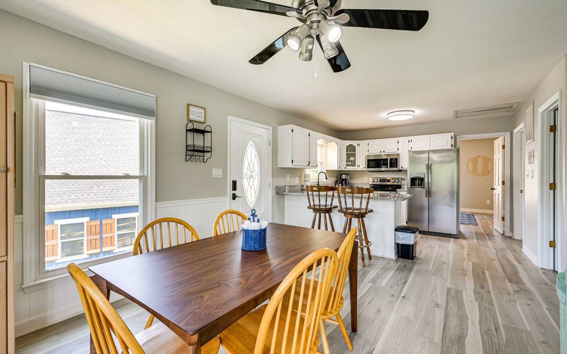 Photo of Livingroom in New London