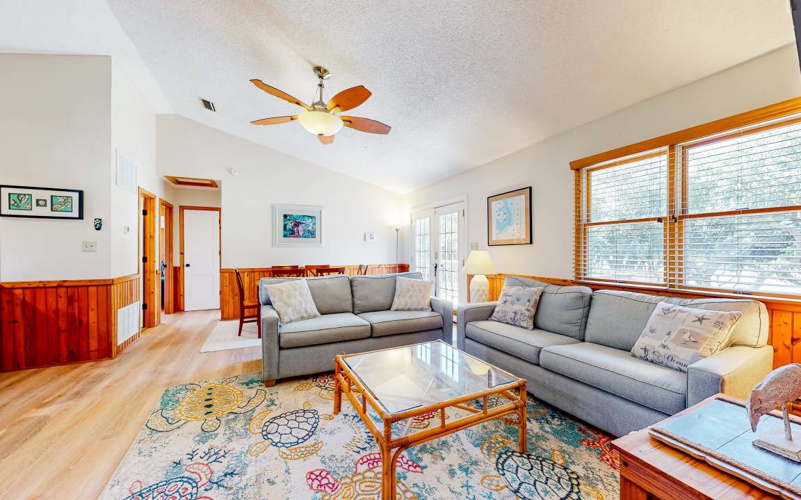 Photo of Livingroom in Sea Scape
