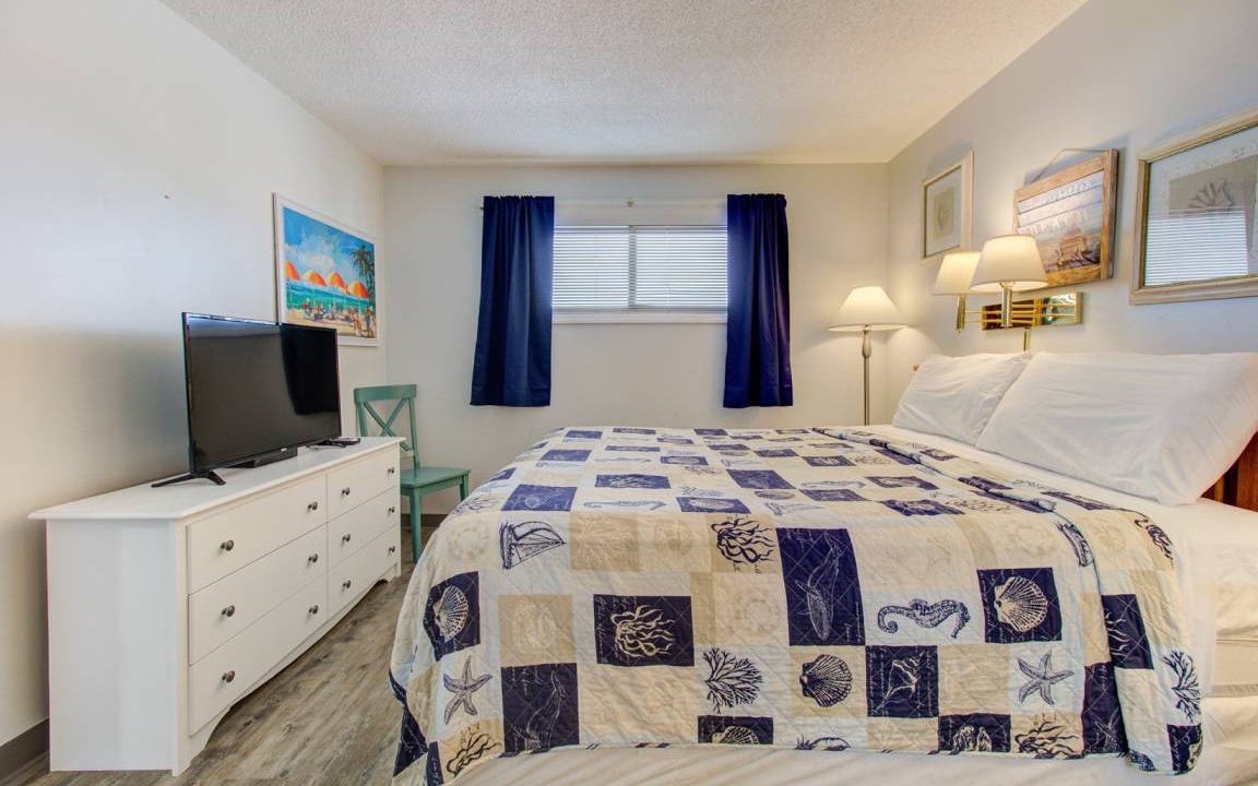 Photo of Bedroom in Wilmington Beach