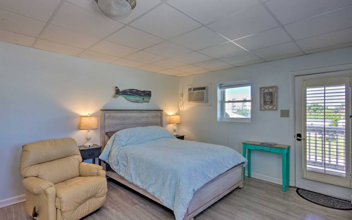 Photo of Bedroom in Atlantic Beach