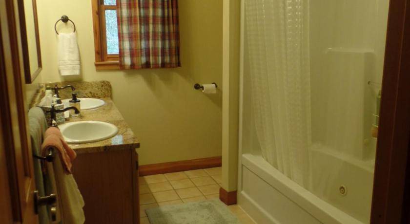 Photo of Bathroom in Robbinsville