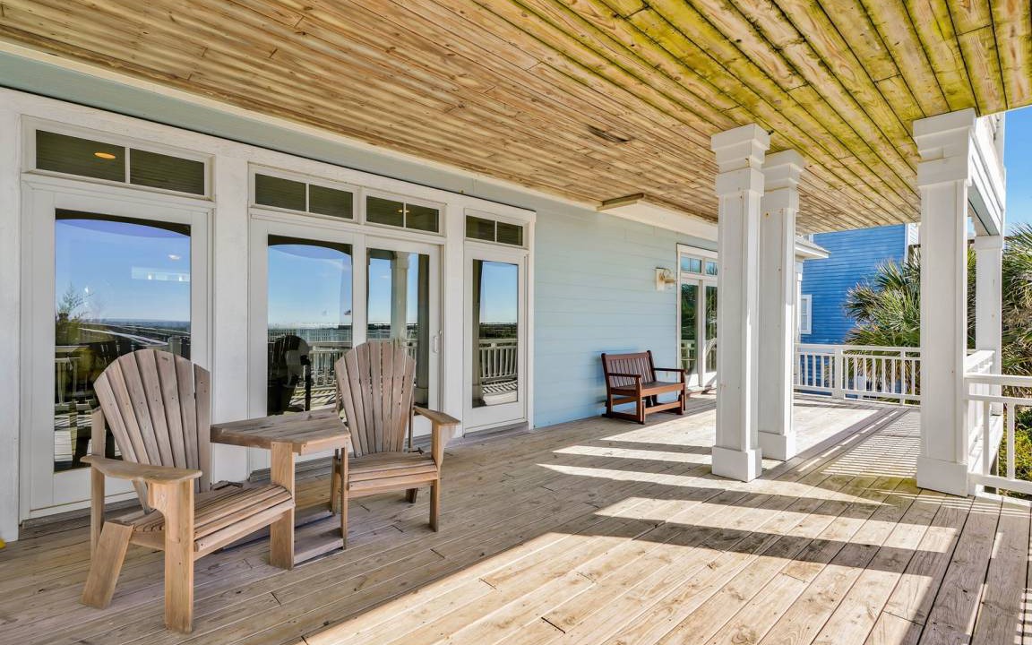 Photo of Patio Balcony in Caswell Beach