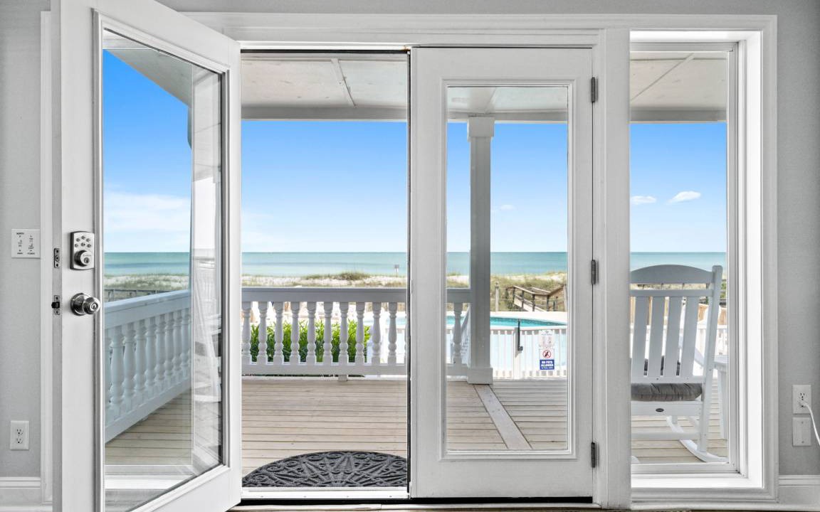 Photo of Patio Balcony in Kure Beach