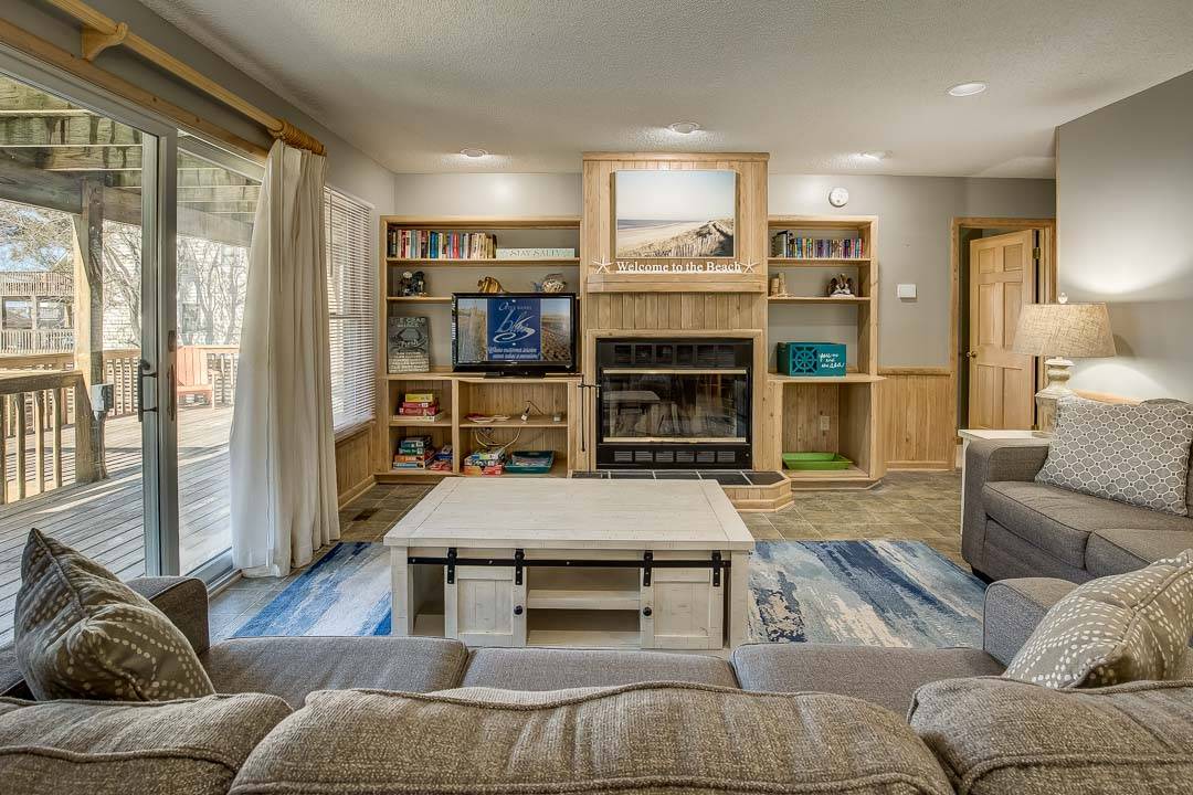 Photo of Livingroom in Corolla Light