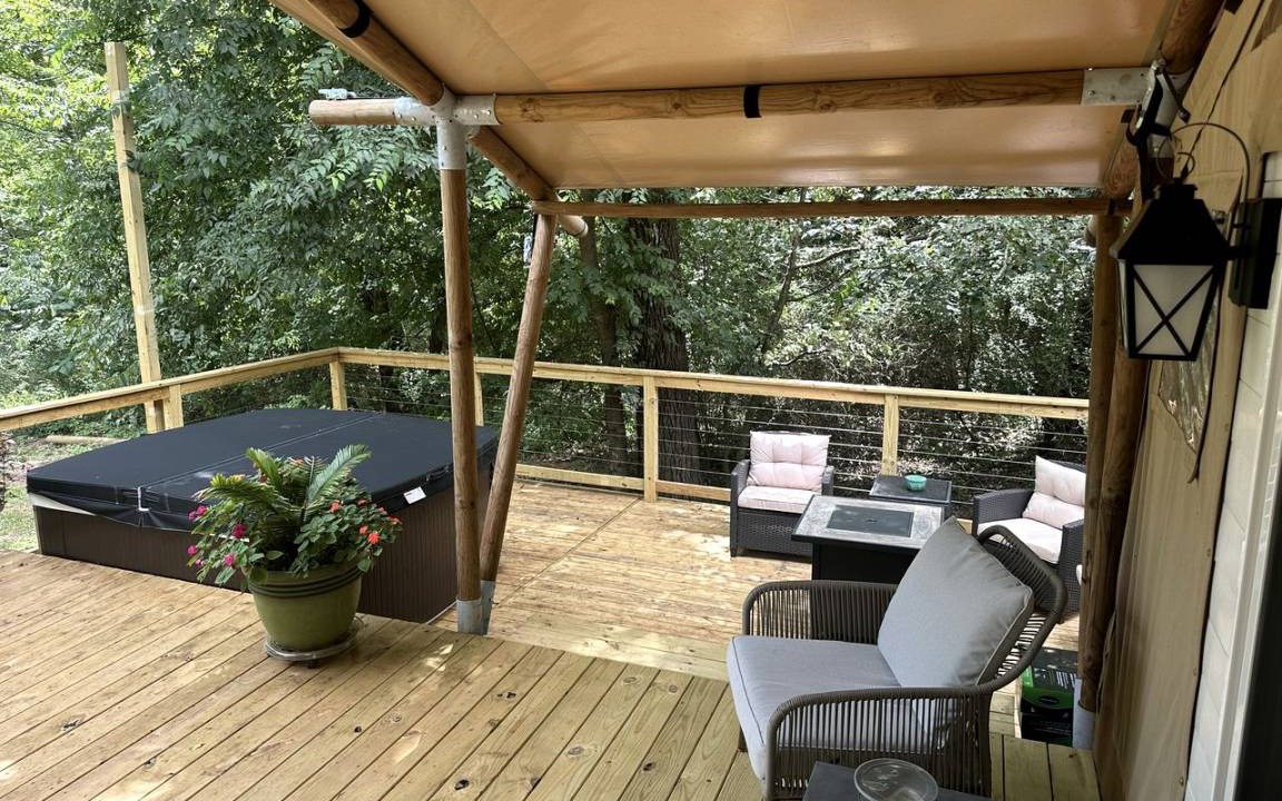 Photo of Patio Balcony in Taylorsville