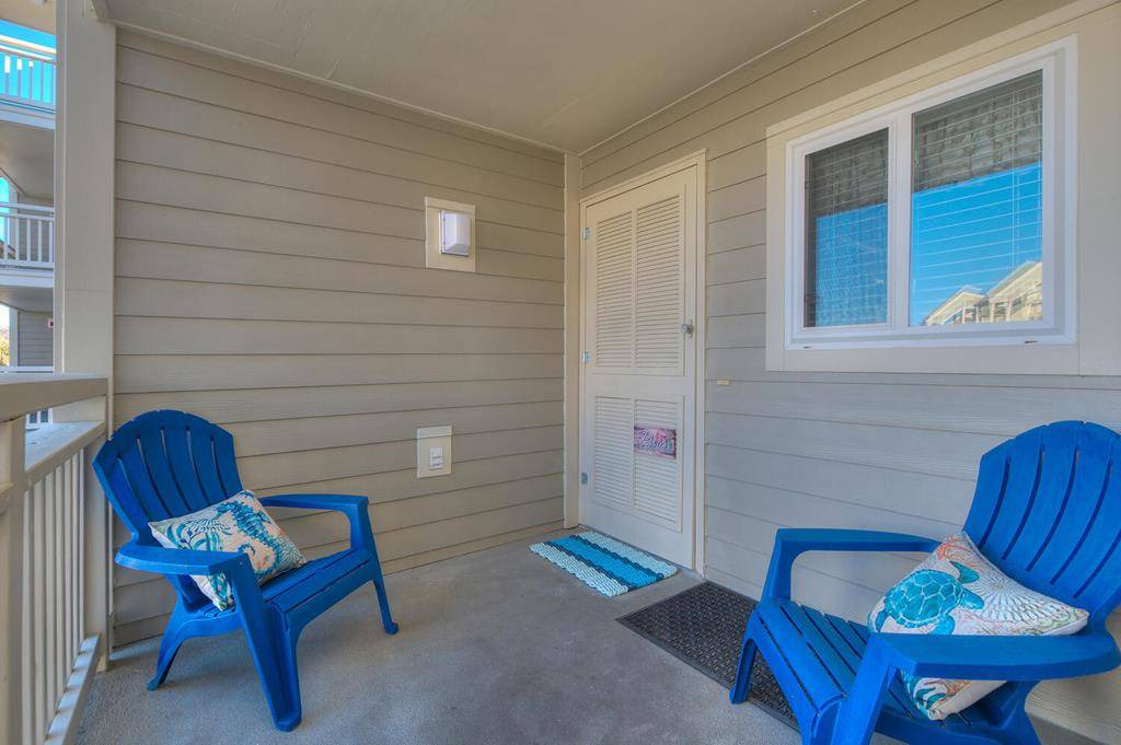 Photo of Patio Balcony in Caswell Beach