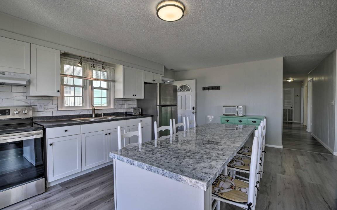 Photo of Kitchen in Oak Island