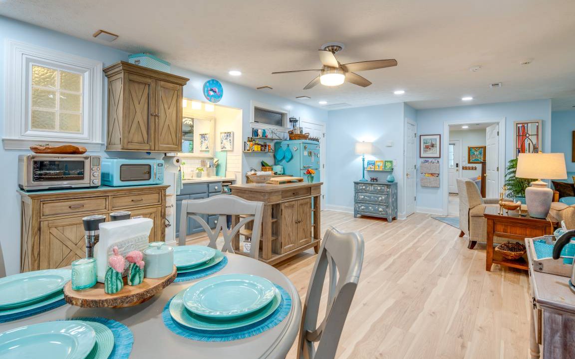 Photo of Kitchen in Hendersonville