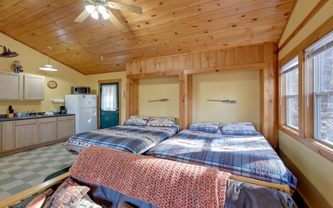 Photo of Bedroom in Bryson City