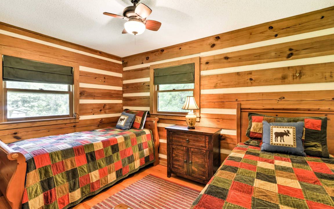 Photo of Bedroom in Black Mountain