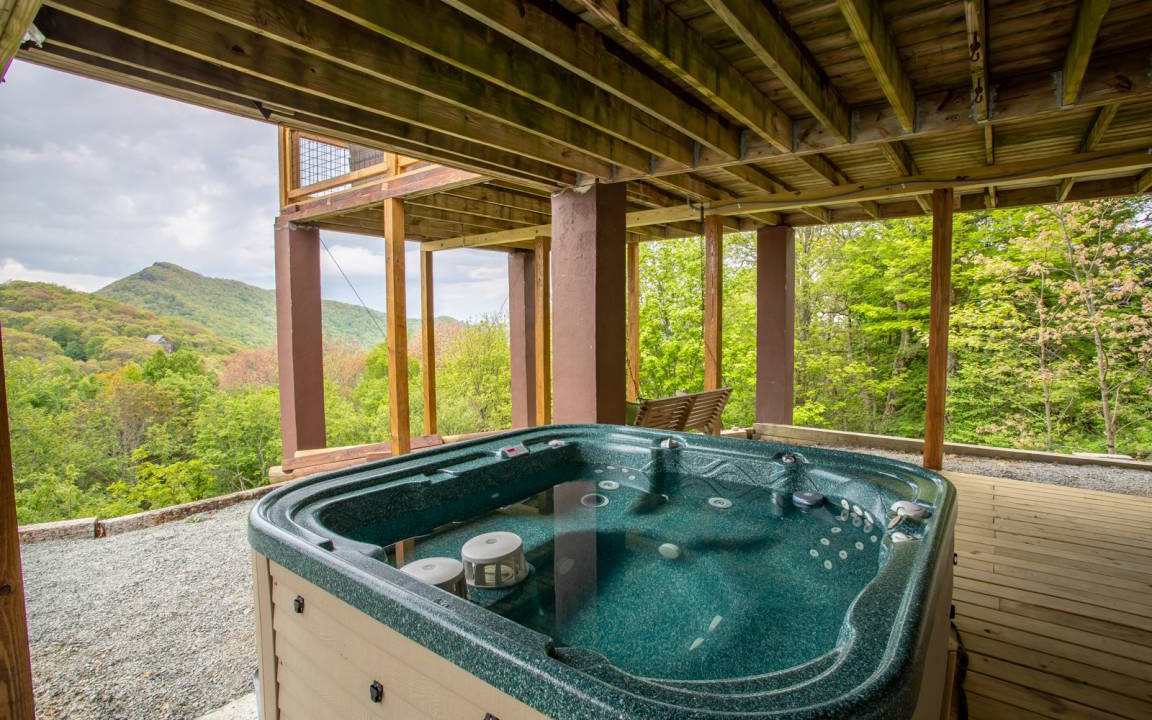 Photo of Bathroom in Seven Devils