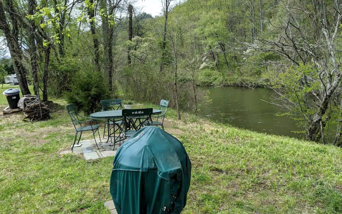 Photo of Others in Tuckasegee