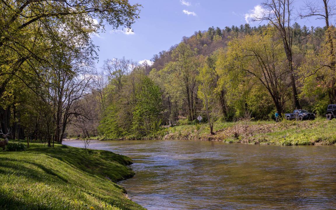 Photo of Others in Boone