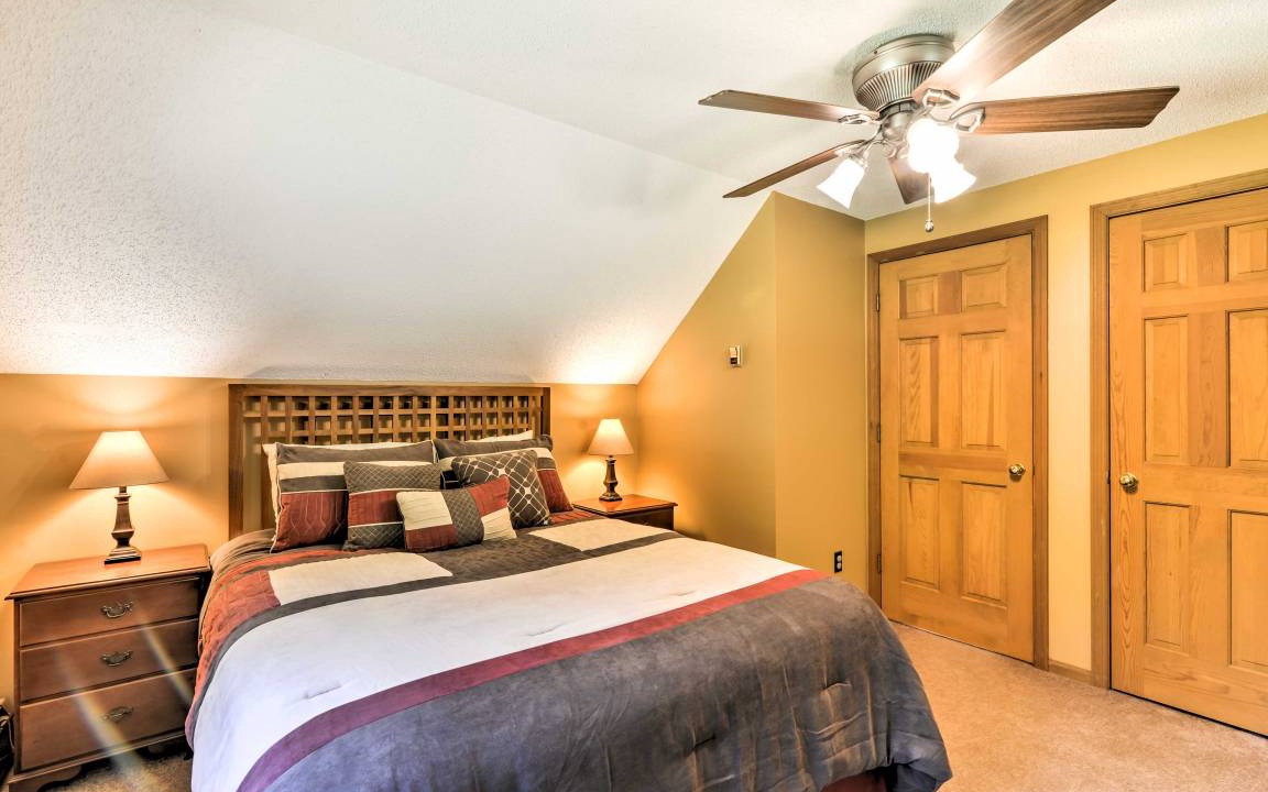 Photo of Bedroom in Black Mountain