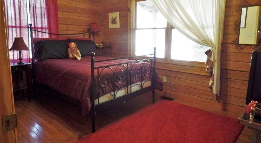 Photo of Bedroom in Robbinsville