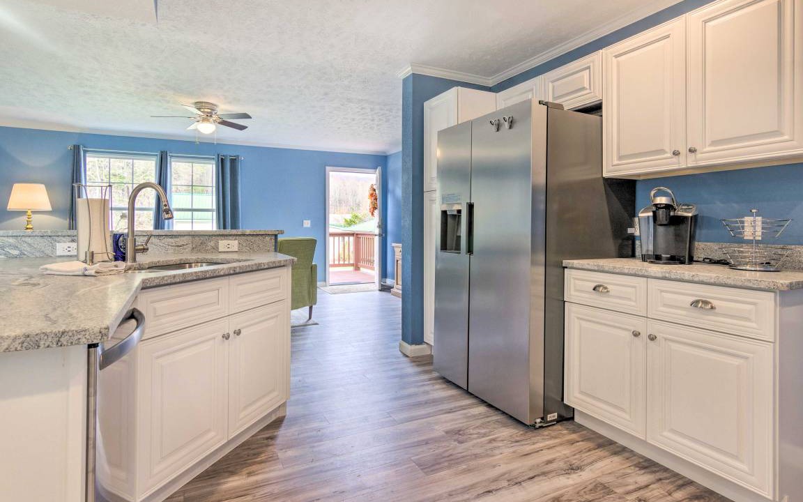 Photo of Kitchen in Tuxedo