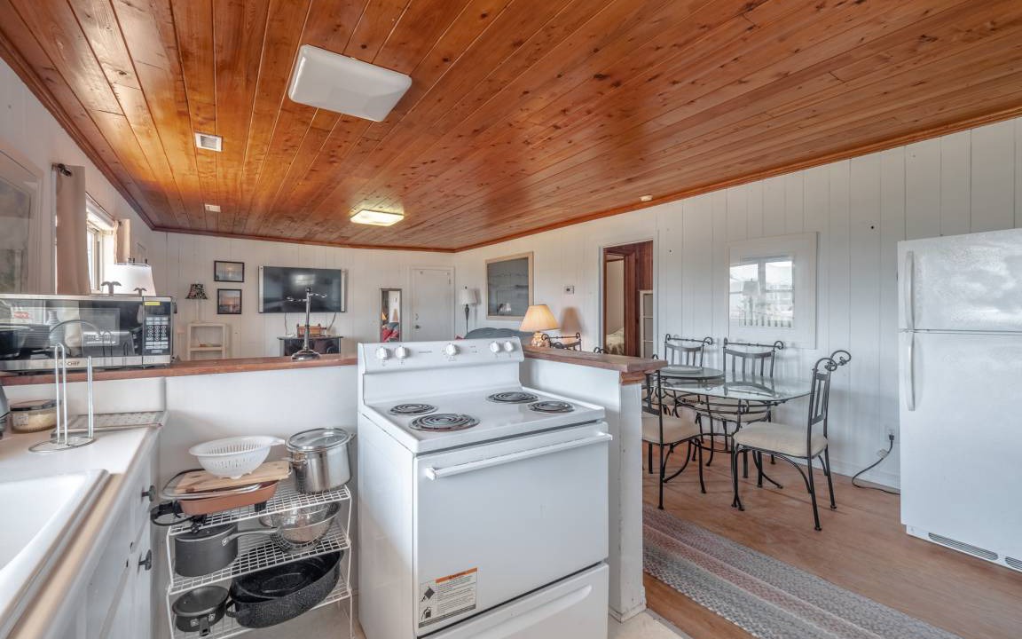 Photo of Kitchen in Topsail Beach