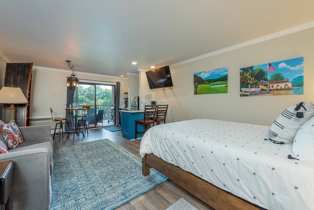 Photo of Bedroom in Lake Lure