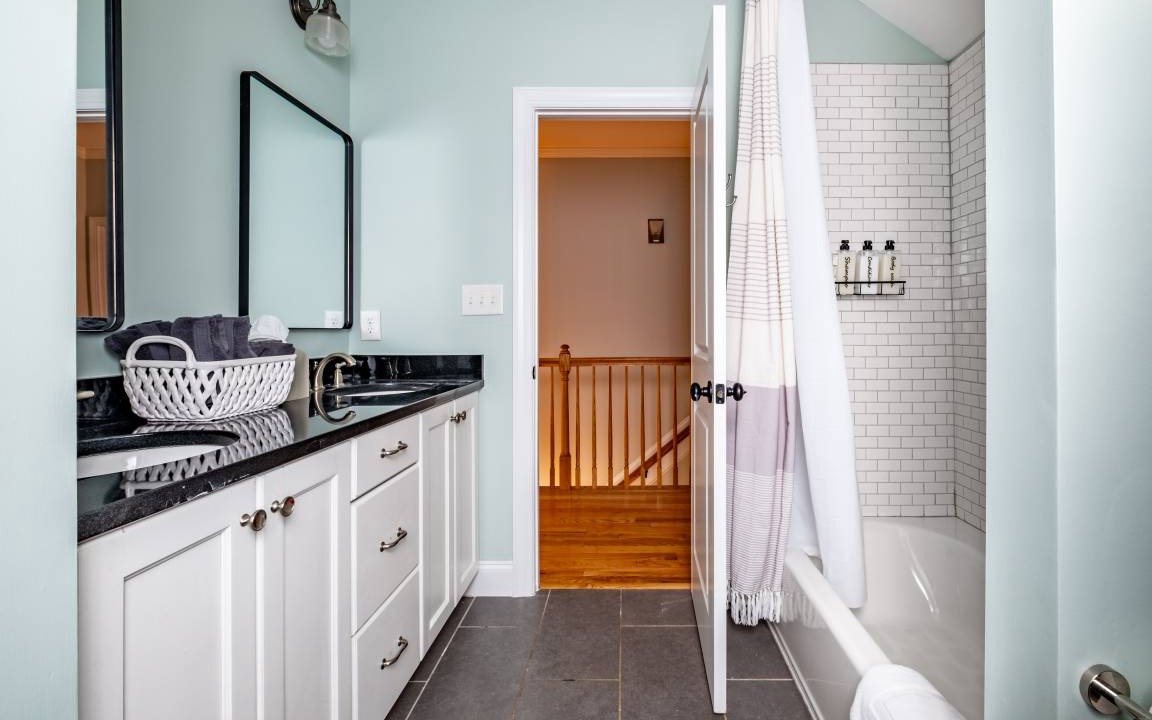 Photo of Bathroom in Five Points East