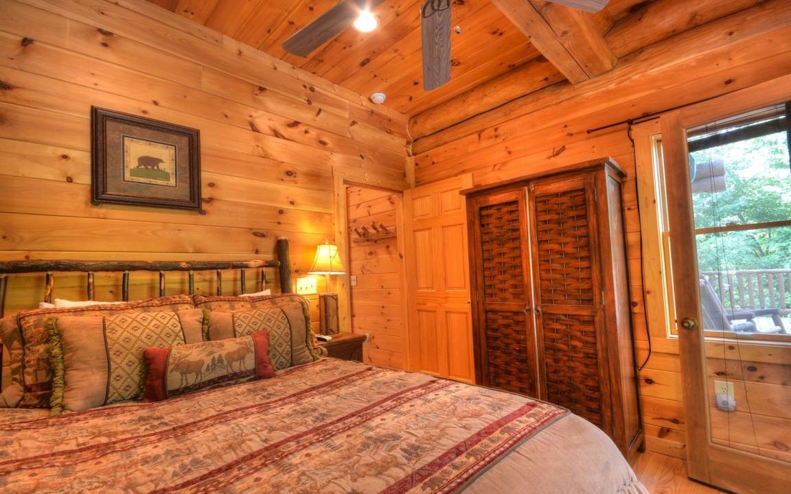 Photo of Bedroom in Bryson City