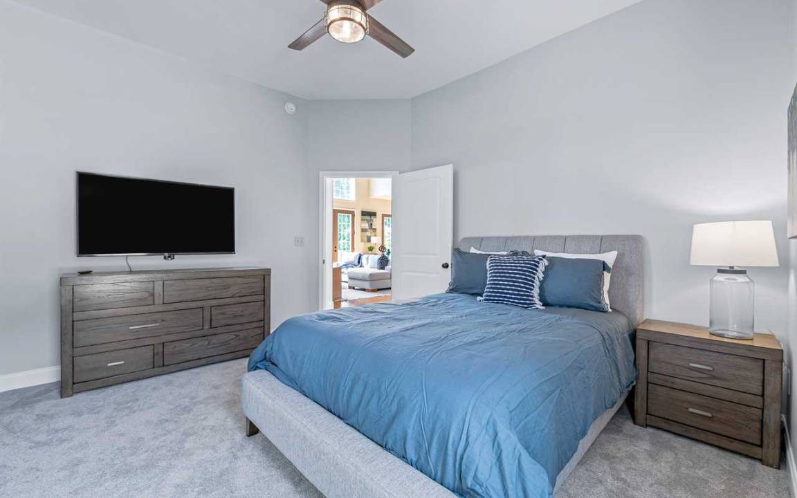 Photo of Bedroom in Weaverville