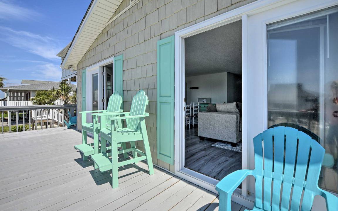 Photo of Patio Balcony in Oak Island
