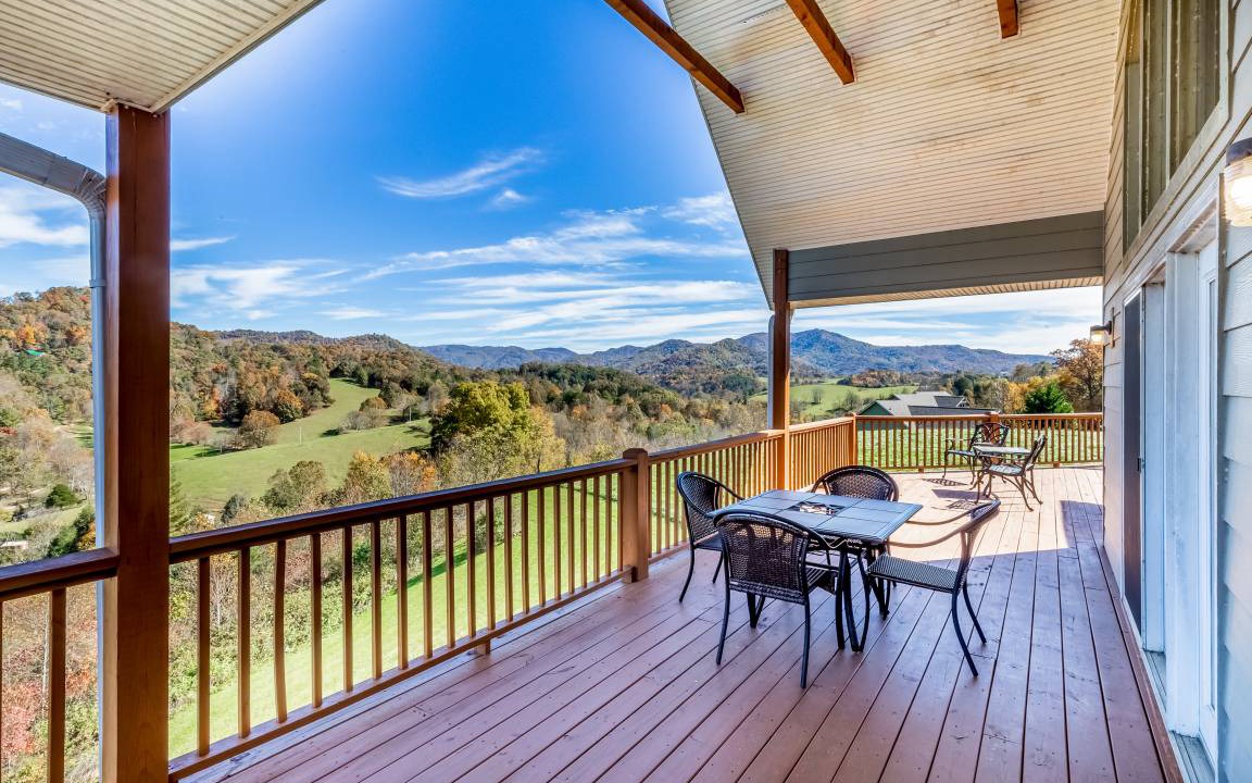 Photo of Patio Balcony in River Ridge