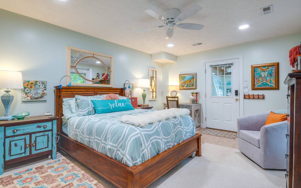 Photo of Bedroom in Hendersonville