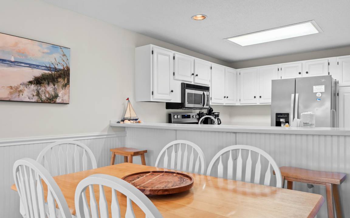Photo of Kitchen in Pine Knoll Shores