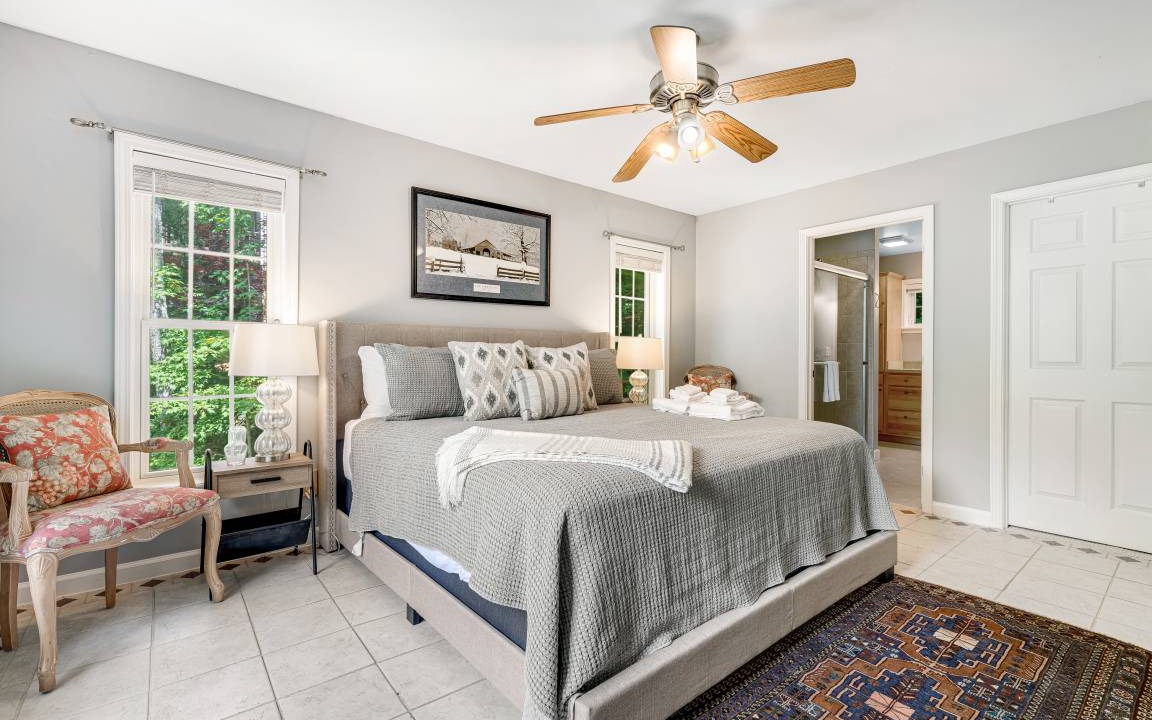 Photo of Bedroom in Newland