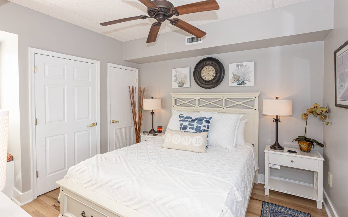 Photo of Bedroom in Wilmington Historic District