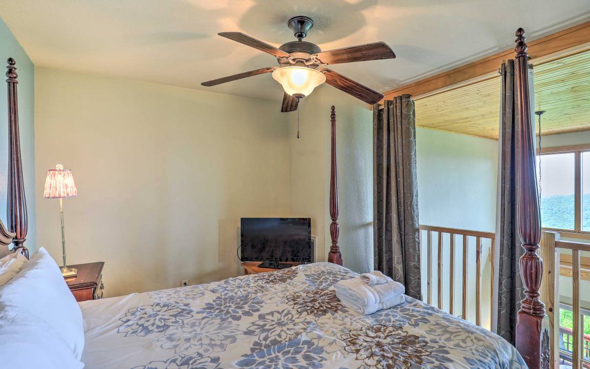 Photo of Bedroom in Wolf Laurel