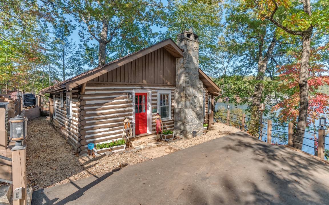 Photo of Others in Lake Lure