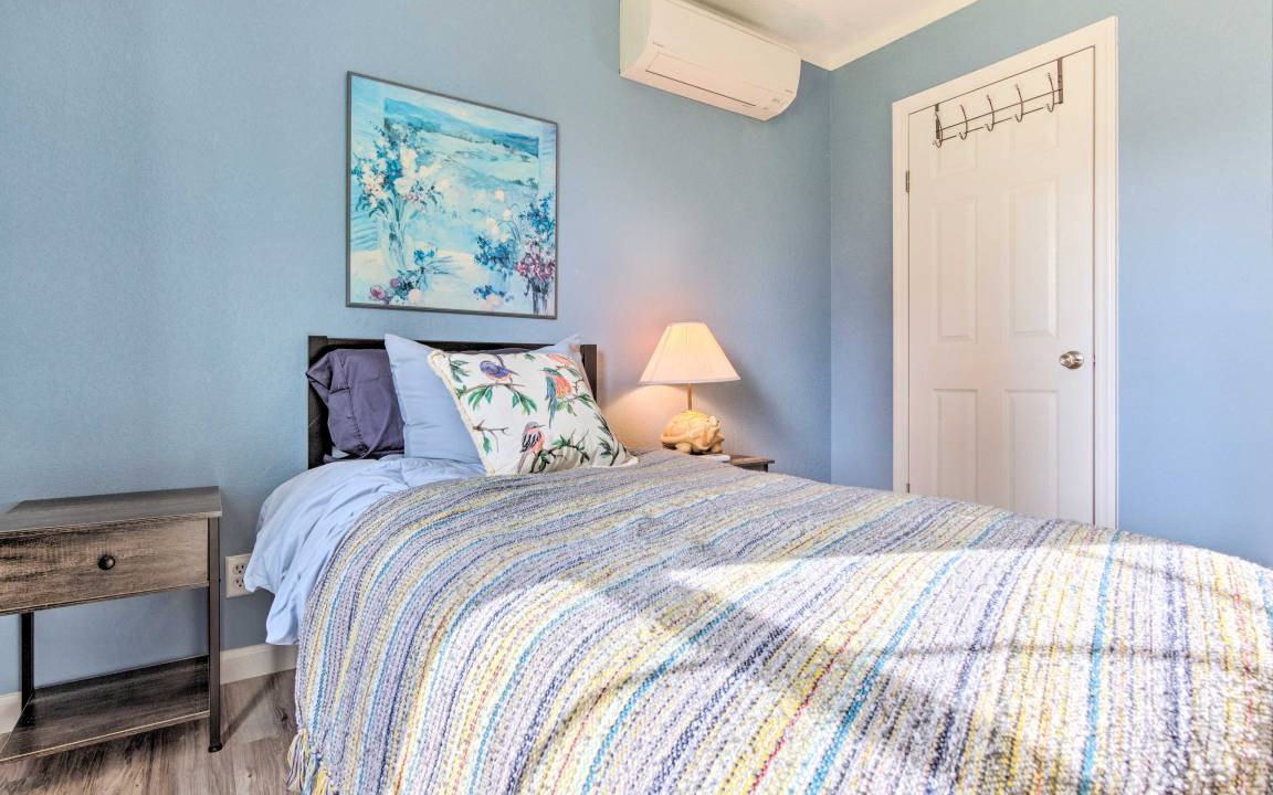 Photo of Bedroom in Tuxedo