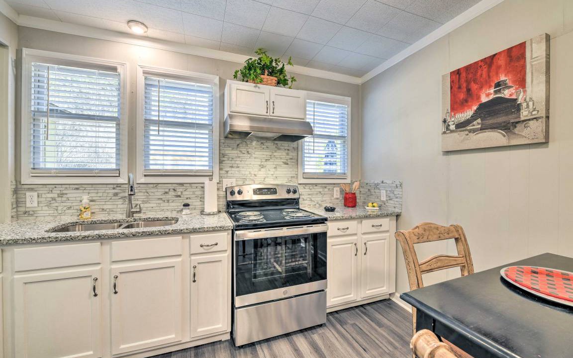 Photo of Kitchen in Yadkinville