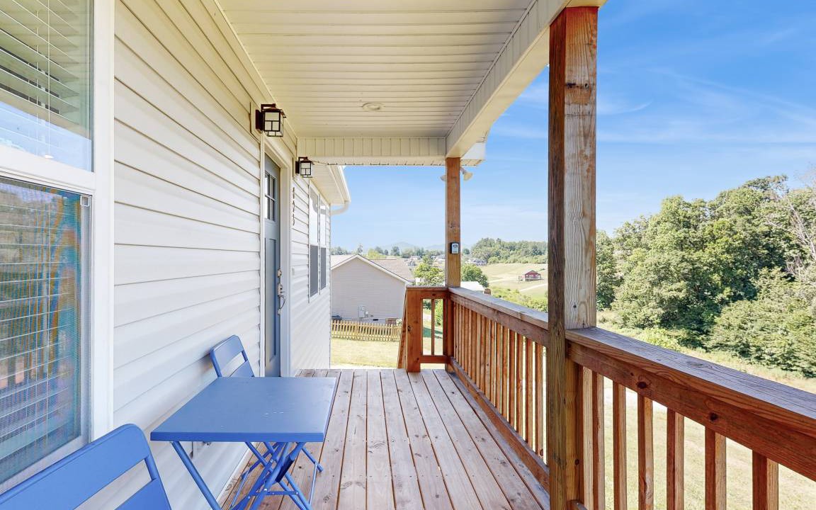 Photo of Patio Balcony in Alexander