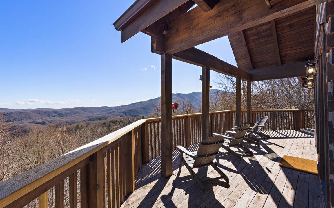 Photo of Patio Balcony in Seven Devils