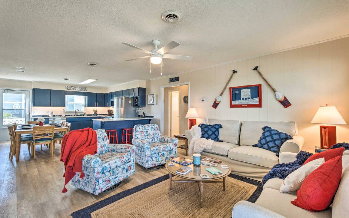 Photo of Livingroom in Topsail Beach
