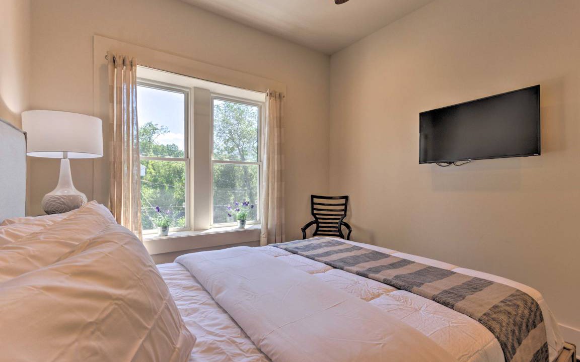 Photo of Bedroom in Waynesville